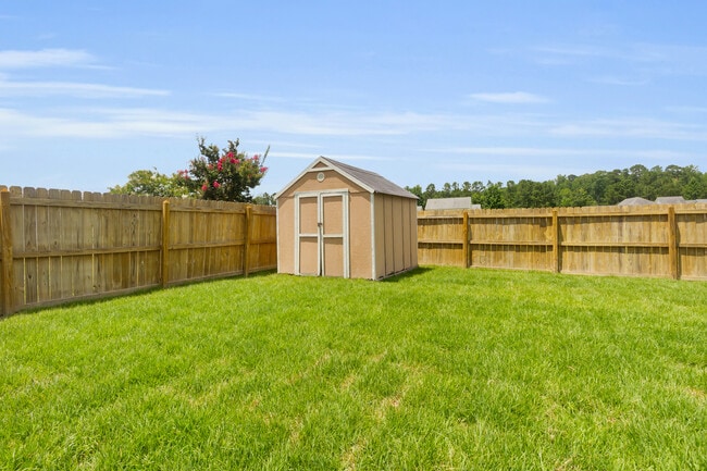 Building Photo - 125 Crooked Run Dr