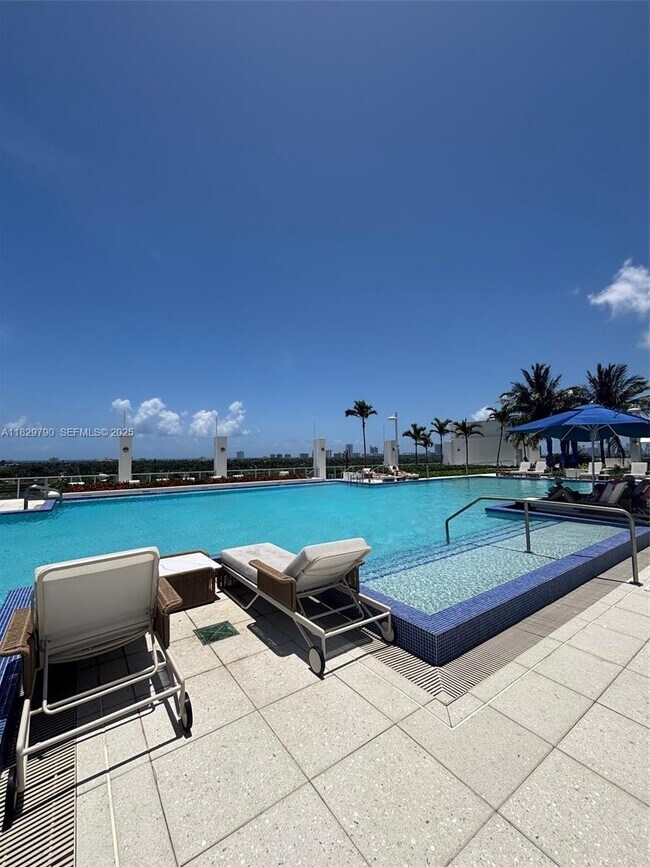 Building Photo - 1776 Polk St