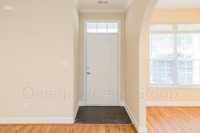 Building Photo - 14 Oakleigh Dr