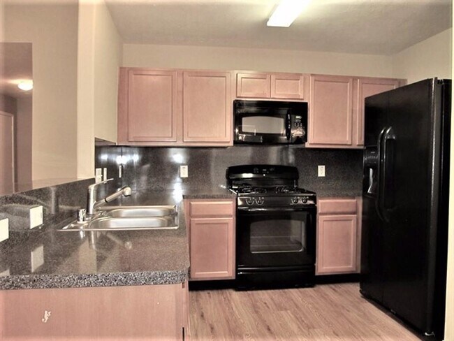Building Photo - 23907 Blossom Crest Ln