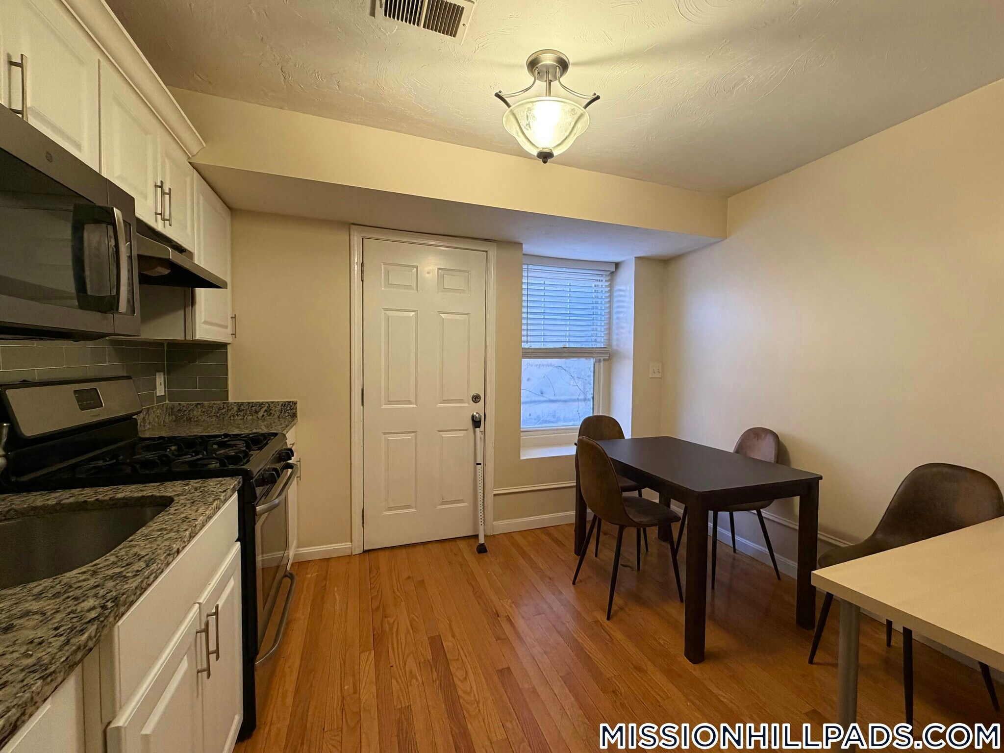 Building Photo - 712 Shawmut Ave