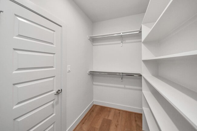 Building Photo - 13104 Moncloa Dr