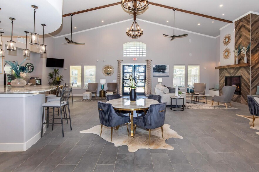 Vantage at Burleson 12605 Vantage Pky Burleson TX 76028 Apartment