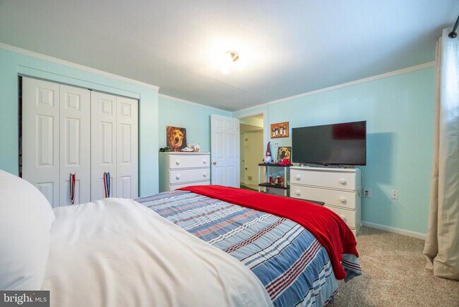 Building Photo - 120 Marta Dr