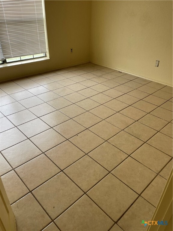 Building Photo - 2404 Bluebonnet Dr