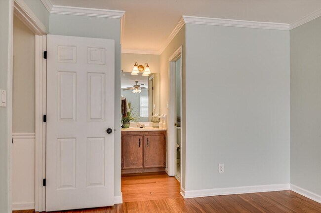 Building Photo - 4367 Quail Creek Rd