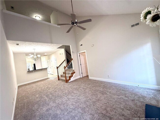 Building Photo - 5737 Pooh Ave