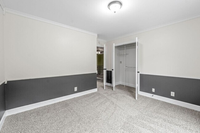 Building Photo - 108 Rolling Meadow Dr