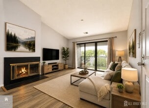 Building Photo - 482 Danbury Ln