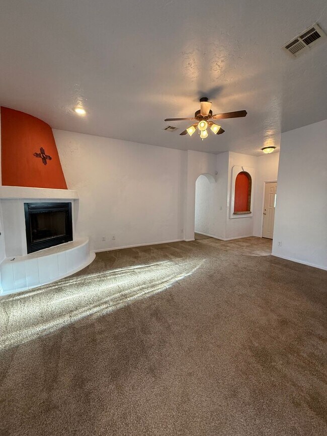 Building Photo - 4238 Trillium Dr