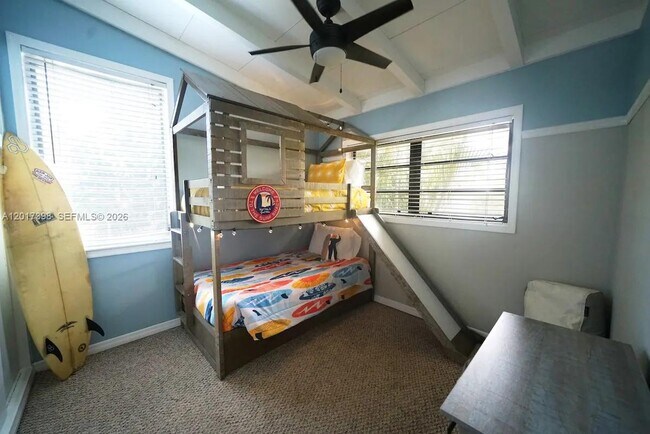 Building Photo - 2518 Gulfstream Ln