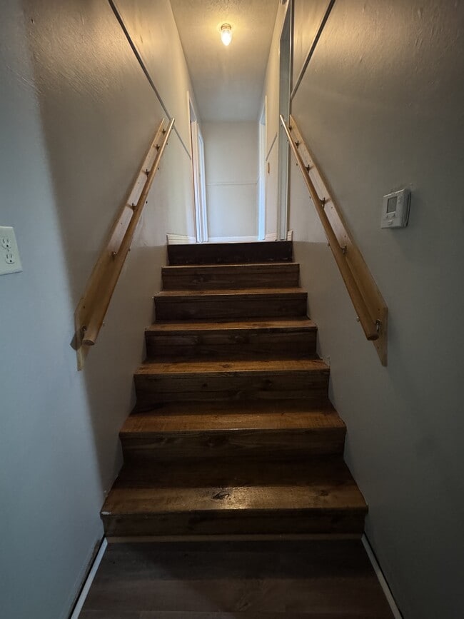 Building Photo - 1403 Joyner Ave