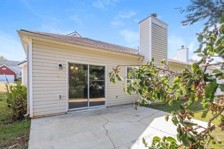 Building Photo - 4227 Wood Cove Dr