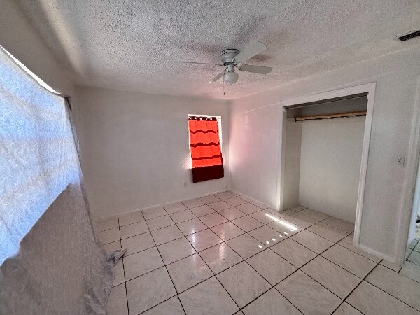 Building Photo - 1541 Newark St S