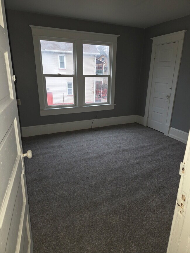 Building Photo - 206 E Arcadia Ave