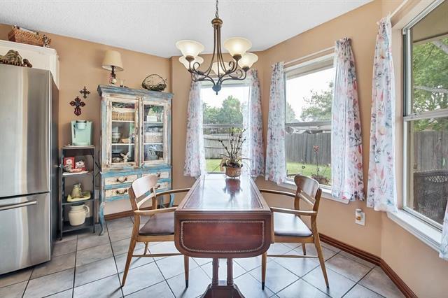 Building Photo - 6813 Hadley Dr