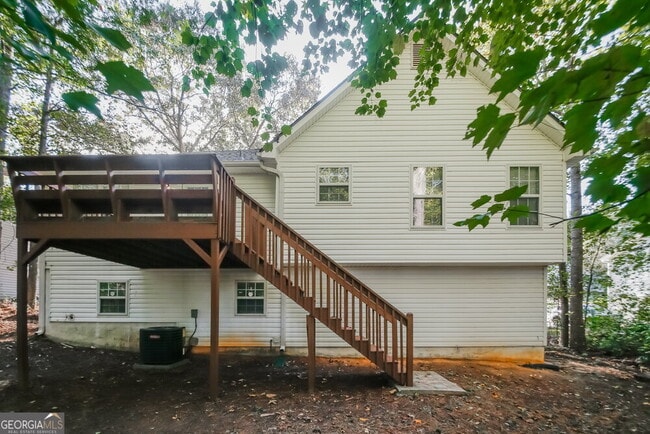 Building Photo - 311 Madeline Way