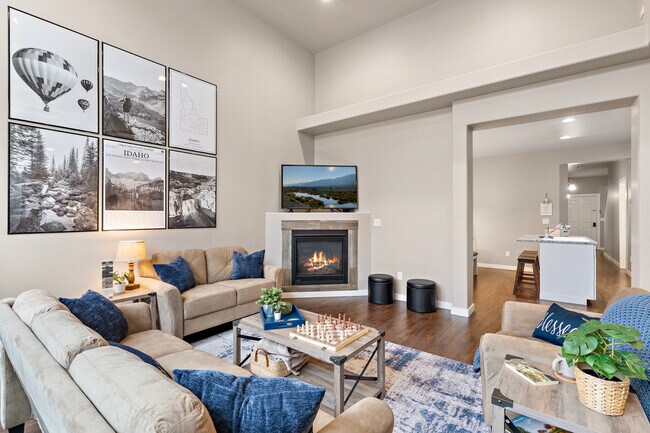 Building Photo - 2900 N Villere Ln