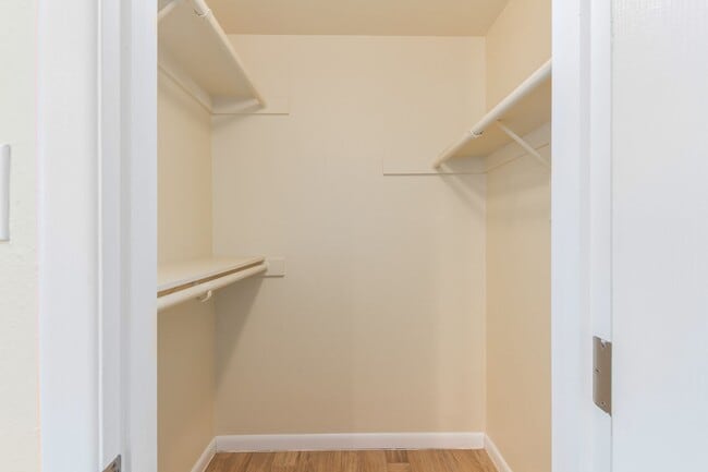 Building Photo - Remodeled 2-Bedroom, 2-Bath Condo in Prime Scottsdale Location