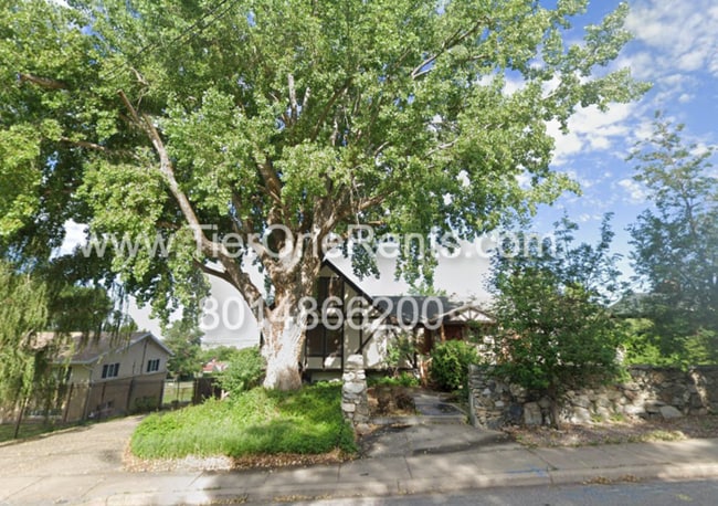 Building Photo - NO DEPOSIT option available for qualified renters!