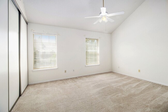 Building Photo - 2930 Williams Grant