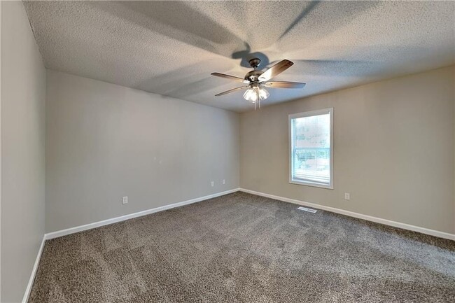 Building Photo - 108 Ivy Trace Ln