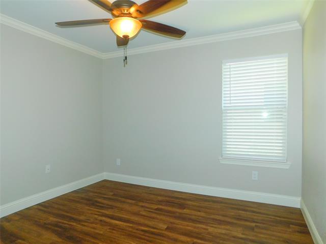 Building Photo - 4605 Dogwood Dr