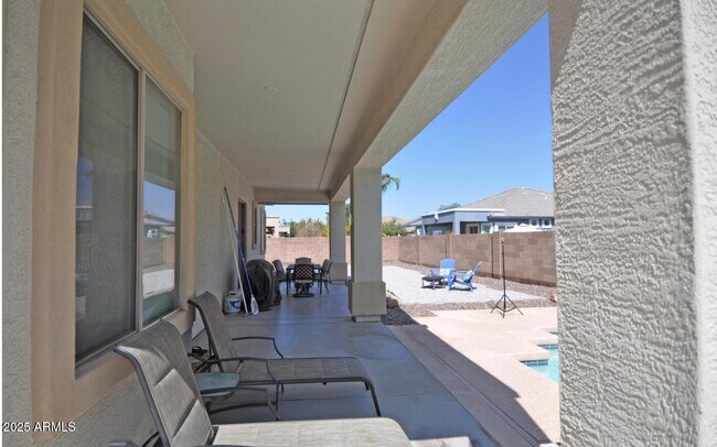 Building Photo - 3530 E Los Altos Rd