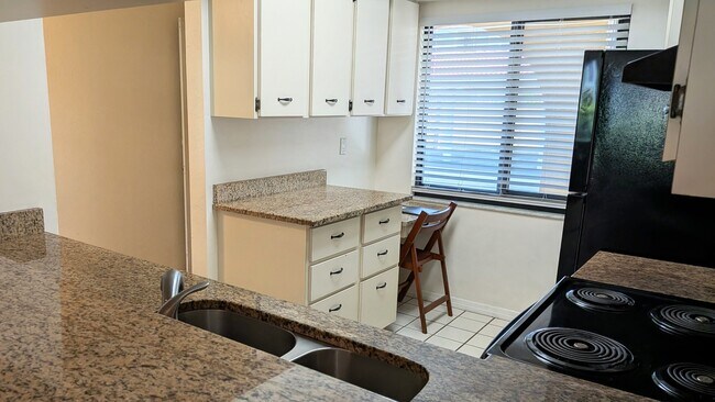 Building Photo - 9871 Citadel Ln