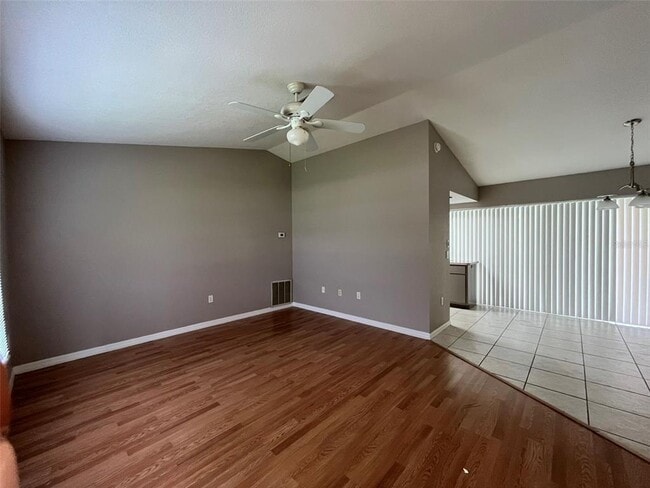 Building Photo - 18171 Edgewater Dr