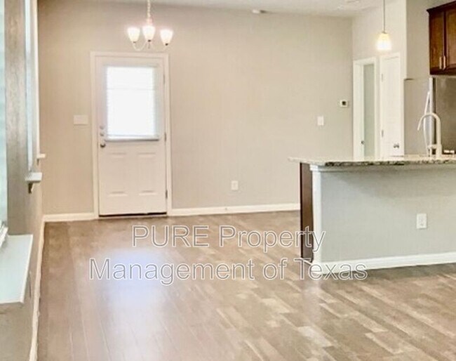 Building Photo - 128 Earl Keen St