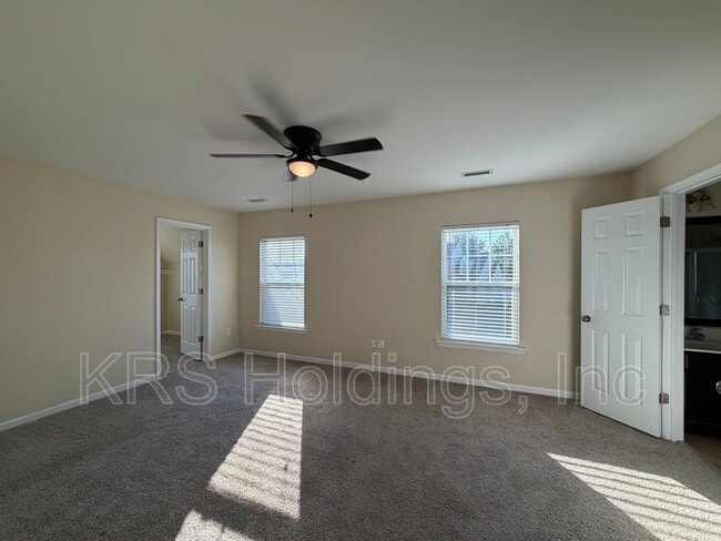 Building Photo - 13 Hampshire Glen Pkwy