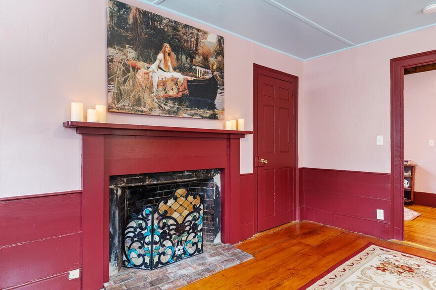 Building Photo - 25 Becket St