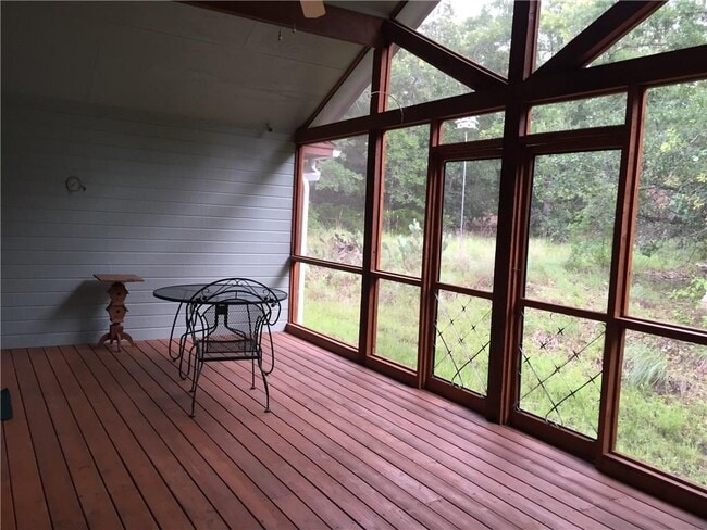 Building Photo - 109 Simpson Ave