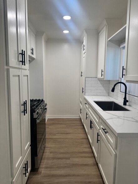 Primary Photo - Heather Apartments