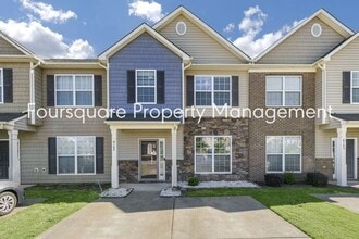 Building Photo - Cozy Townhome with Fireplace, Private Back Patio,  Near US-1, I-540 & Shopping