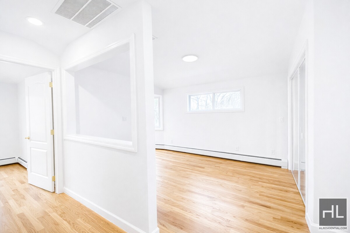 Building Photo - ORBIT LANE