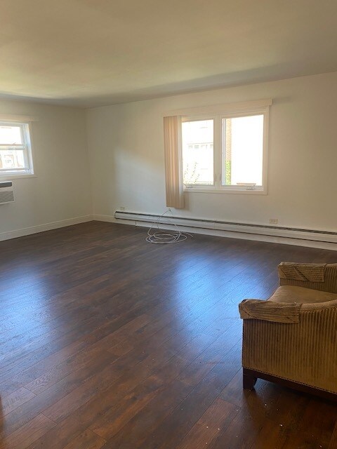 Building Photo - 307 Ridge Rd