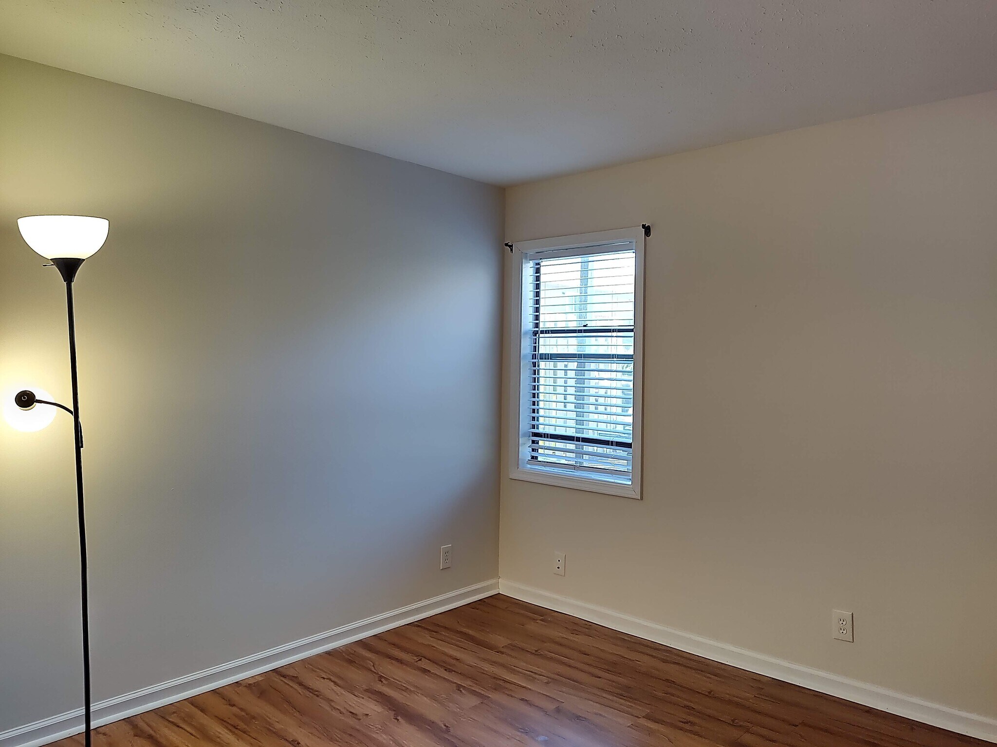 Building Photo - 110 Horizon River Dr