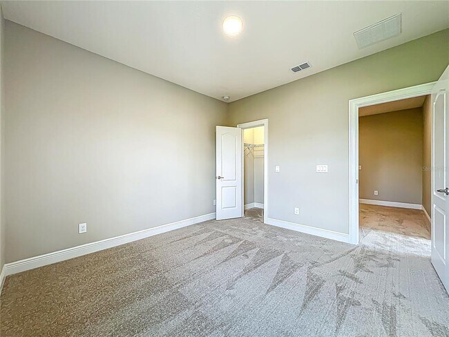 Building Photo - 9421 Dugard Ct