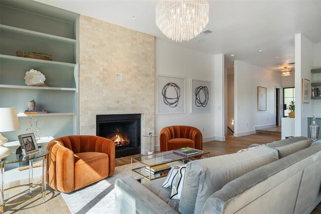 Building Photo - 5914 Cape Coral Dr