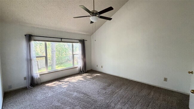 Building Photo - 7771 Springville Dr