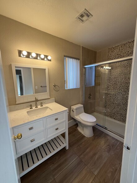 Building Photo - 517 Scenic Terra Dr