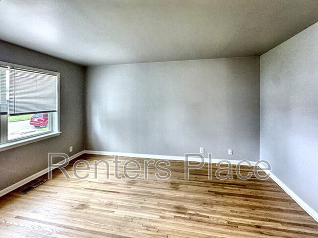 Building Photo - 2227 S 107th Ave E