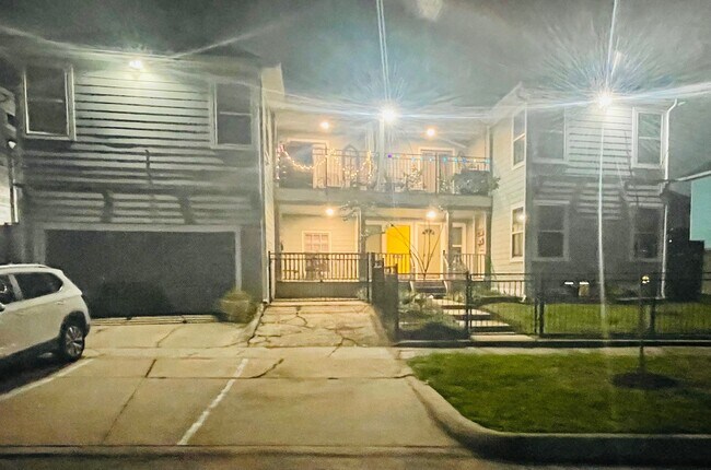 Building Photo - 4709 Park Dr