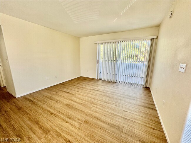 Building Photo - 3060 Casey Dr