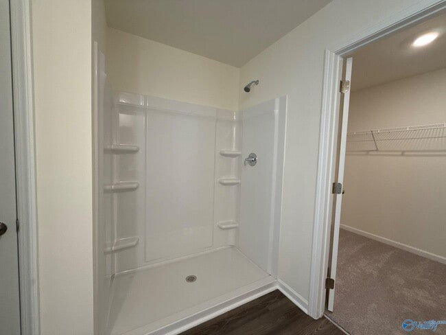 Building Photo - 112 Vulcan St