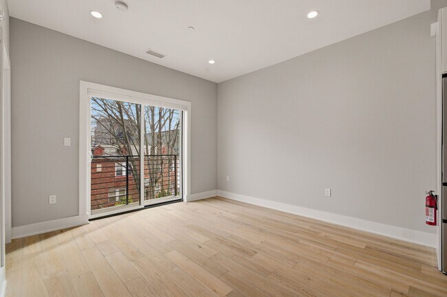 Building Photo - New Construction One Bedroom One Bathroom-Modern Living Off H Street!