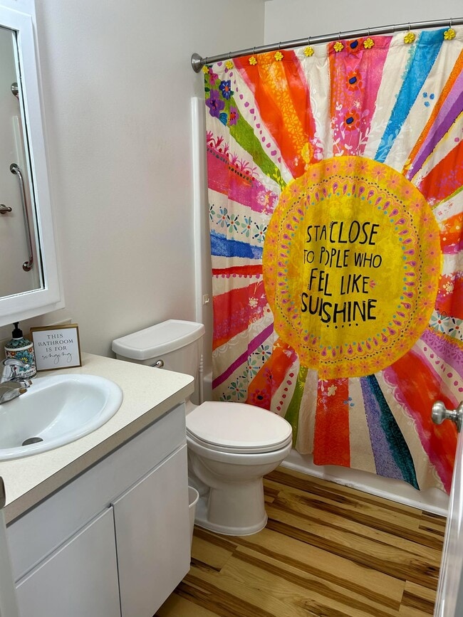 Building Photo - 1095 Canal Ave