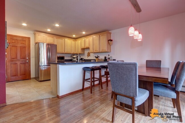 Building Photo - Cozy Eagle River Home with Backyard Trails!